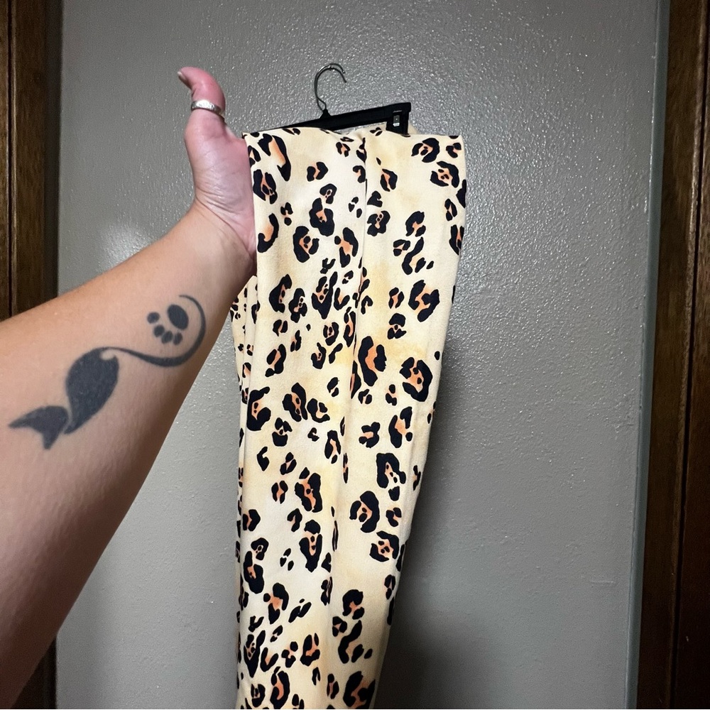 Fabletics Define PowerHold Super High-Waisted 7/8… - image 5